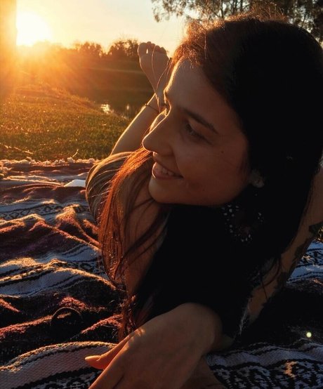 Ana Gutierrez nice actress photos