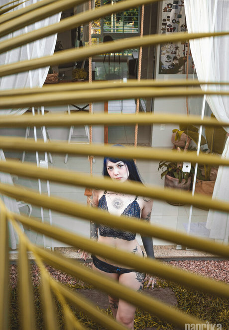 Emy Gates model pretty photos