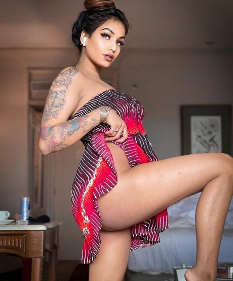 Dilnoor Aka pretty pornstar gallery