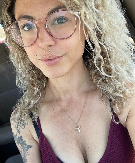 bikini model onlyfans beautiful nude pictures