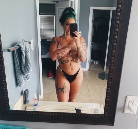 DemonCake Best Profile Photo