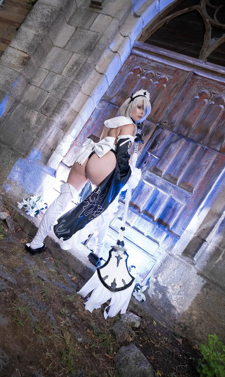 Christine Usi art actress picture