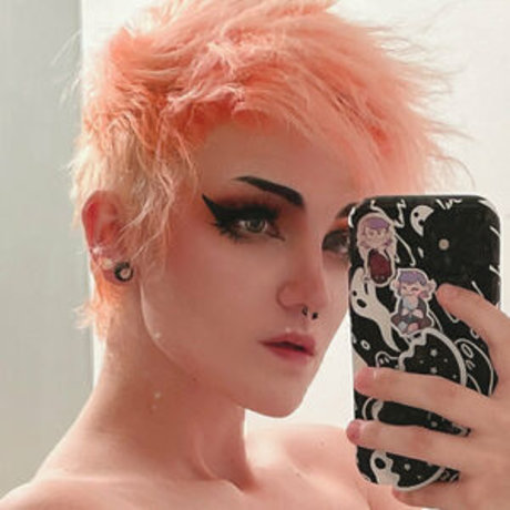 chicks with dicks onlyfans free porn picture