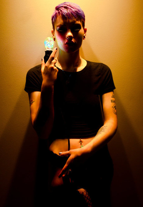 Taylor Evanchak art model pictures