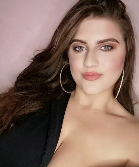 ale official100 xxx model galleries