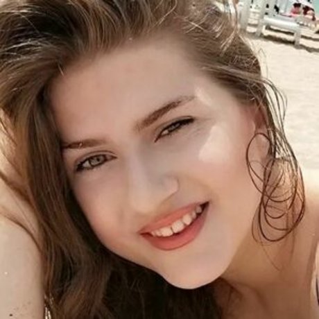 ale official100 perfect model pic