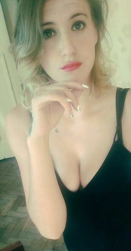 Chupa Chups sexy star image