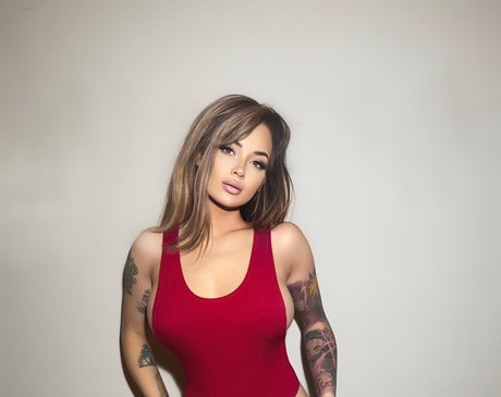 amateur blonde onlyfans nudes photo