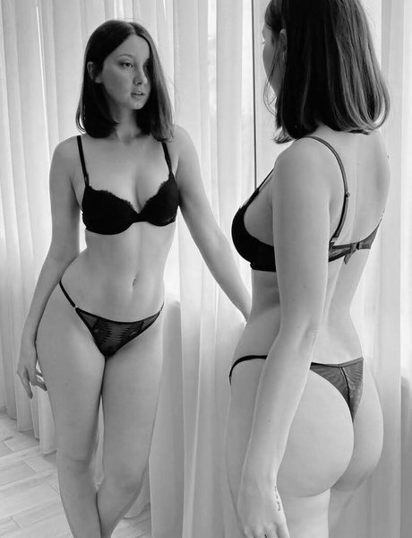 tight pussy onlyfans hd pic