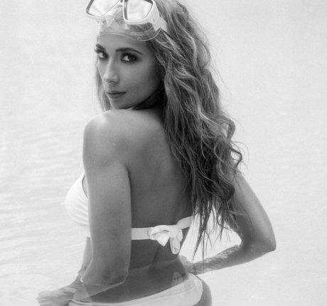 eating onlyfans free xxx pictures