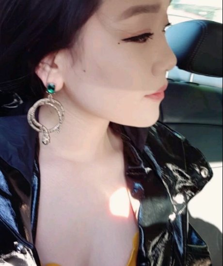 peeing onlyfans free pics