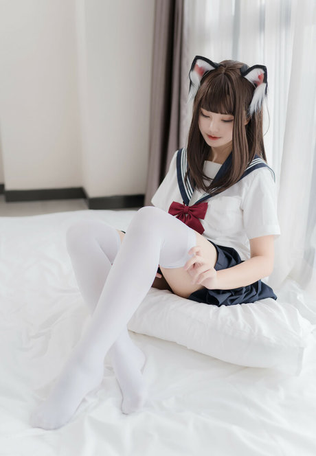 Kagami nude pornstar pic