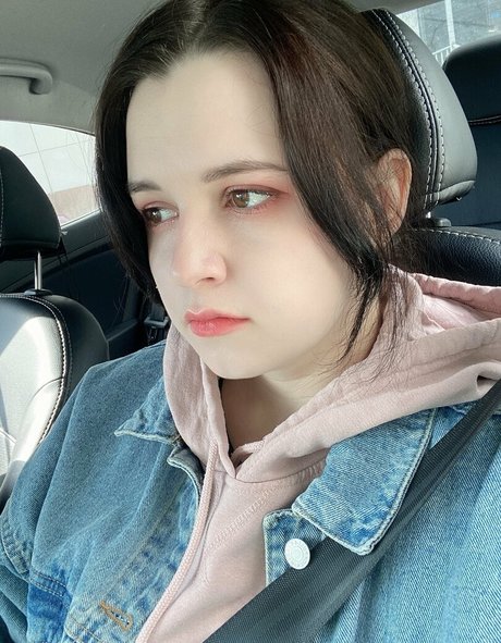 MintyMiyako erotic pornstar images