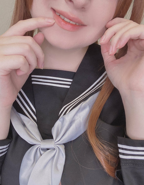 MintyMiyako naked model galleries