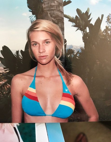 Legendarylea star high quality pics