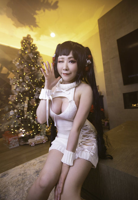 Vicky Lau porn actress gallery