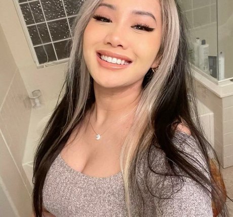 Frana ow model perfect picture