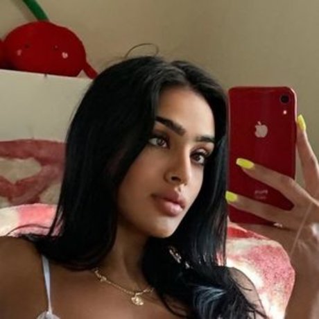 Sherxual model pornographic images