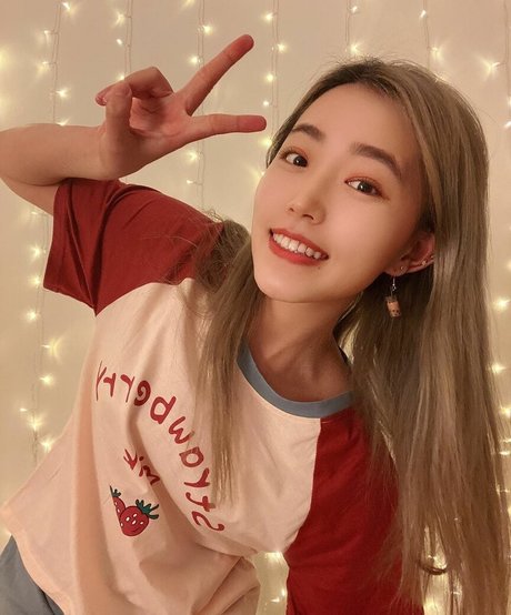 Yoojin actress image