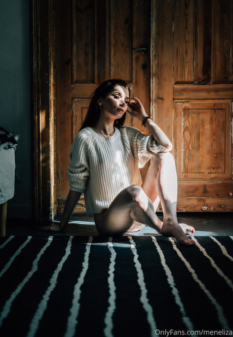 meneliza xxx model img