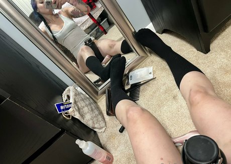 Little Doll adult model pic