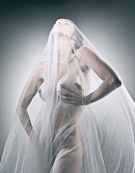 xxxcaligulaxxx pornstar hot photo