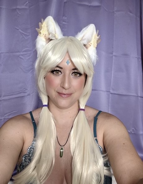 Lady Kitsune model exclusive galleries