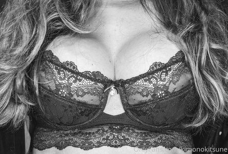 Lady Kitsune pornstar free images