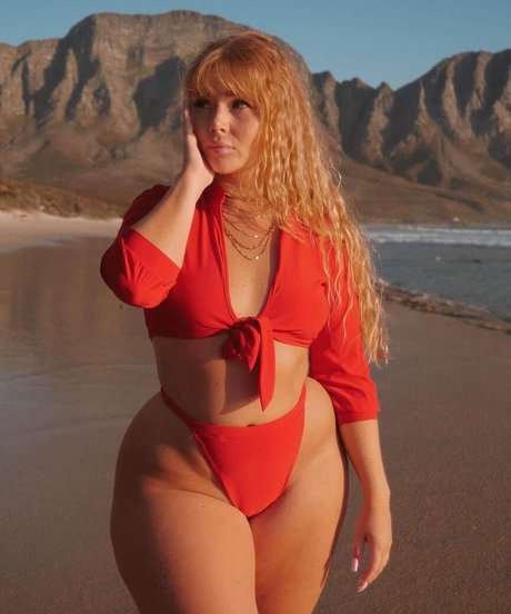 fitness coach onlyfans erotic picture