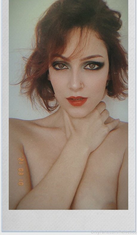 Oriana Leal hd star pic