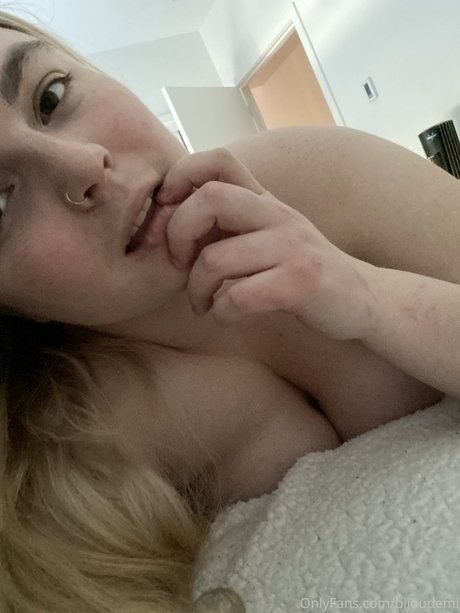 black blowjob onlyfans sex picture