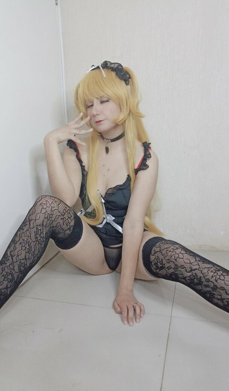 Yayandere Gastelum nude model photo