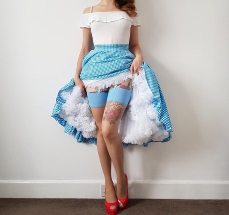 TheVintagePrincess naked star images