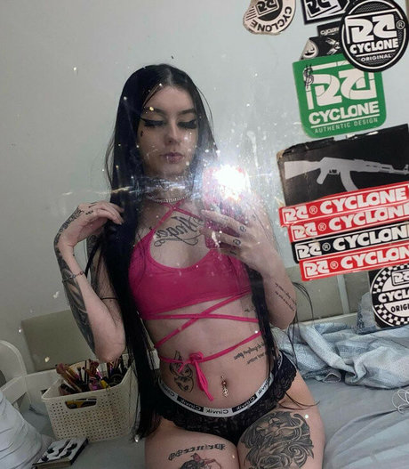 Clarapixys model nice pictures