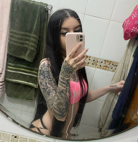 Clarapixys perfect model image