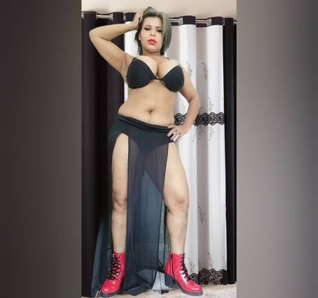 blowjob brunette onlyfans nudes images