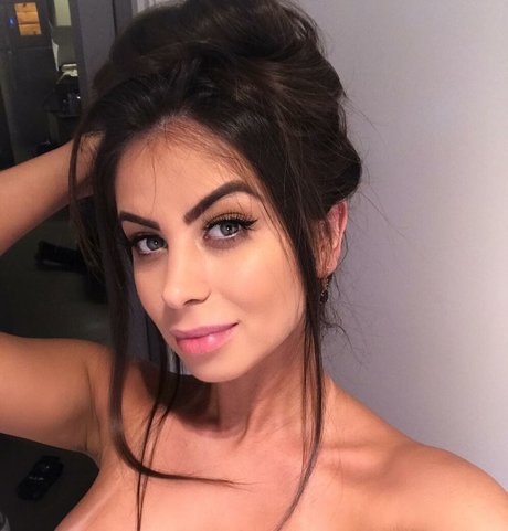 Franciele Christ pornstar perfect img
