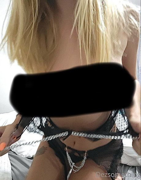 DezSomething star beautiful pictures