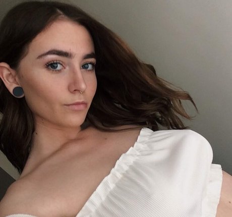 gym shorts onlyfans adult picture