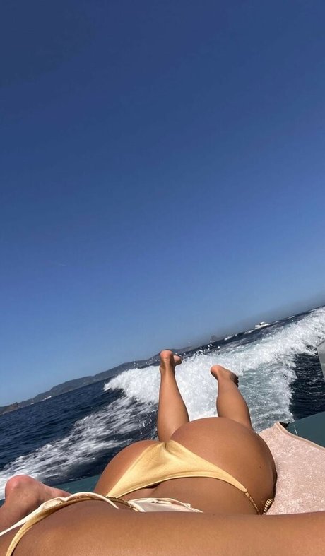 Viky Varga free star galleries