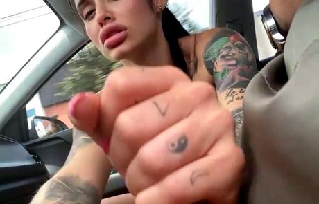 Lara Henao model adult pics