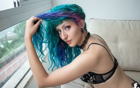 Biahallier free actress pics