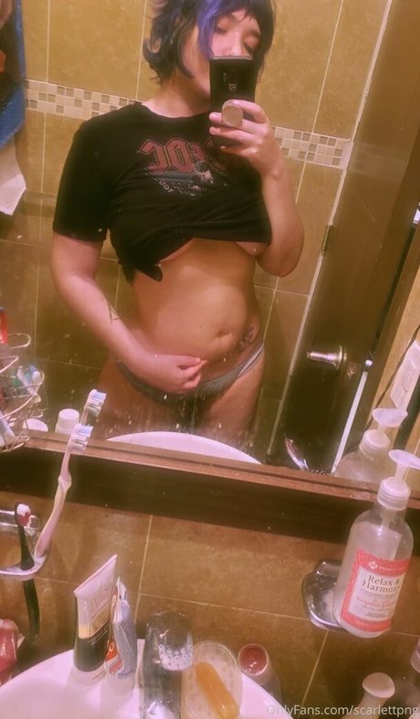 ScarlettPNG model pornographic img