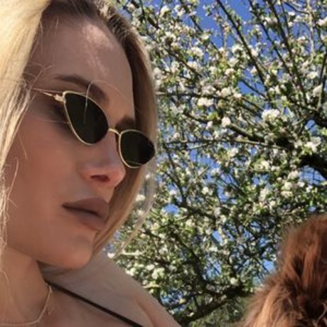 Anna Opsal sexy star gallery