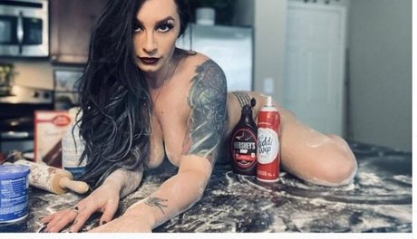 super skinny onlyfans top archive