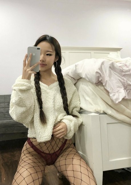 Gracesongx pornstar exclusive image