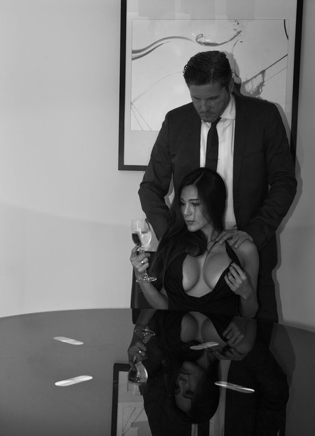 Ning Patinya pornstar naked photo