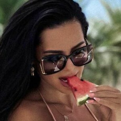 ilailonaa model xxx image