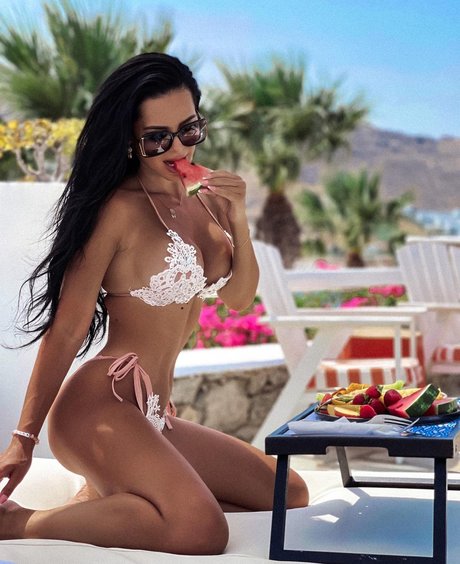 ilailonaa perfect pornstar gallery