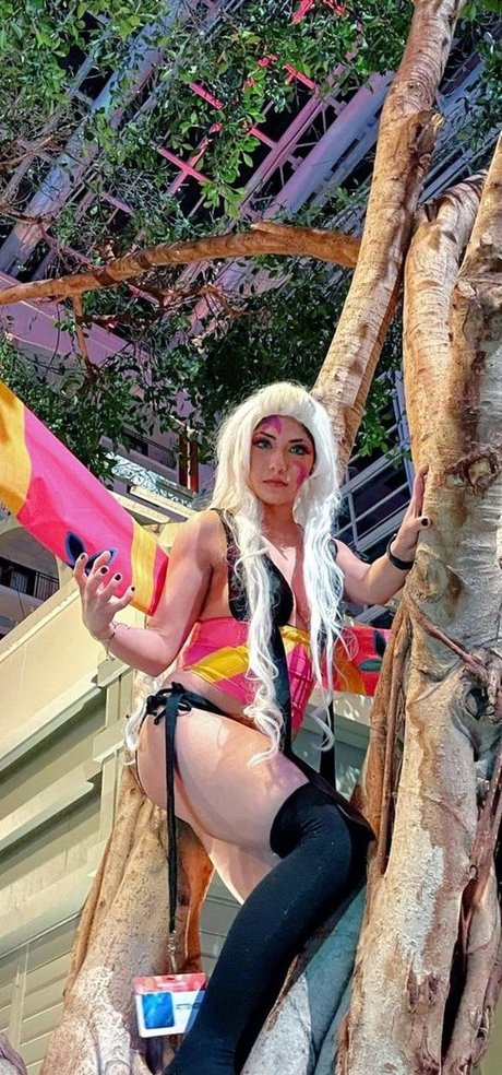 Namii cos nude star photo